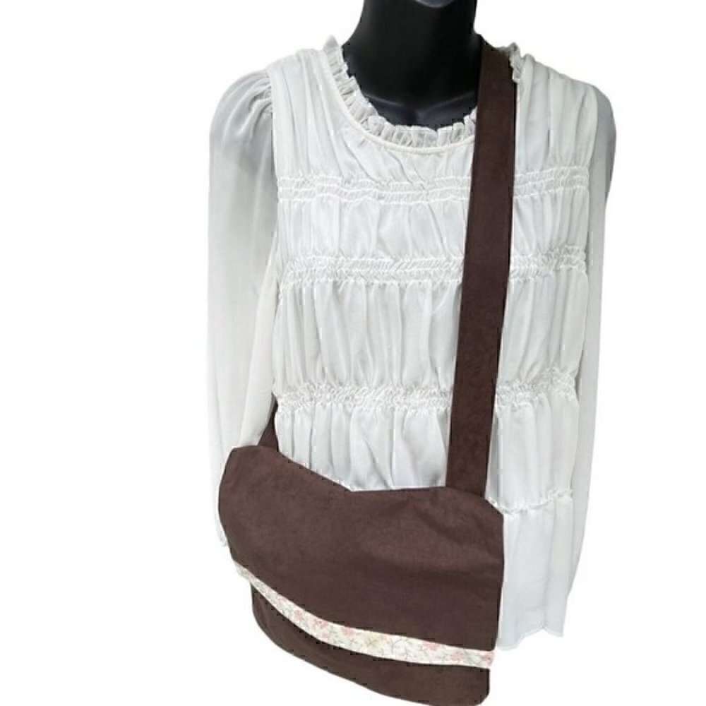 Magnolia Brown Crossbody Flap Over Shoulder Bag  Pink Floral Women’s M CUTE BOHO - Picture 3 of 13